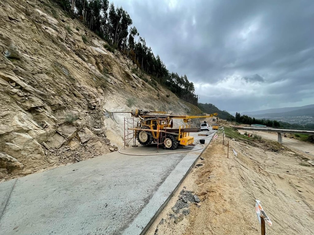 Desagües eficientes: Soluciones de perforación para sistemas de drenaje